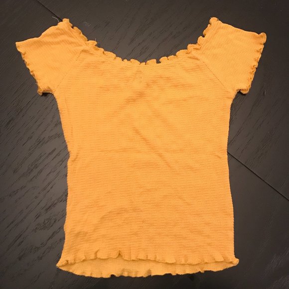 Me to We Crop Top - Yellow - Picture 2 of 2